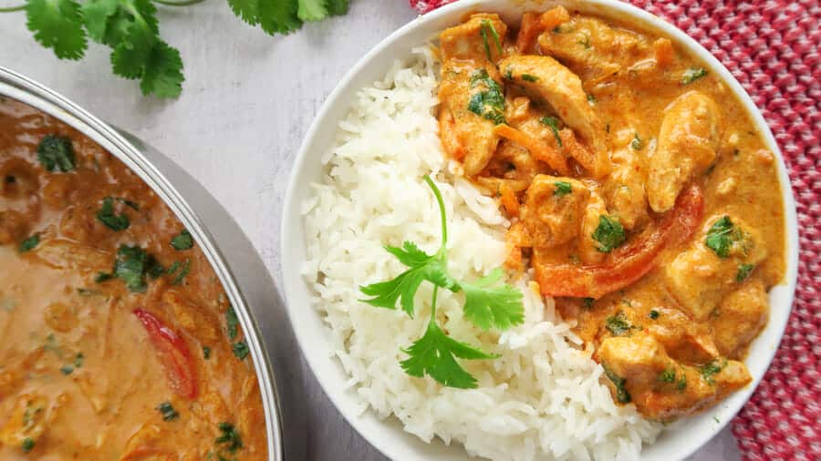 One-Pot Thai Red Curry Chicken: Fast, Flavorful & Fuss-Free